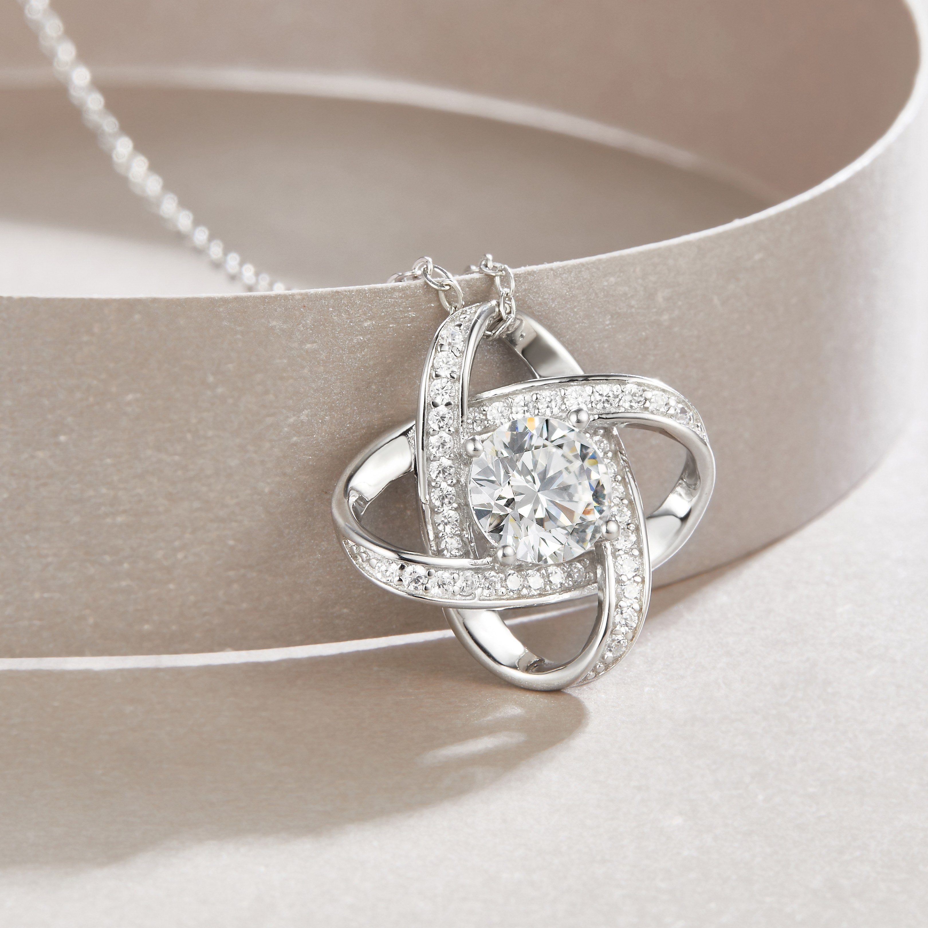Atomic Orbit Moissanite | Round Brilliant Cut S925 Sterling Silver