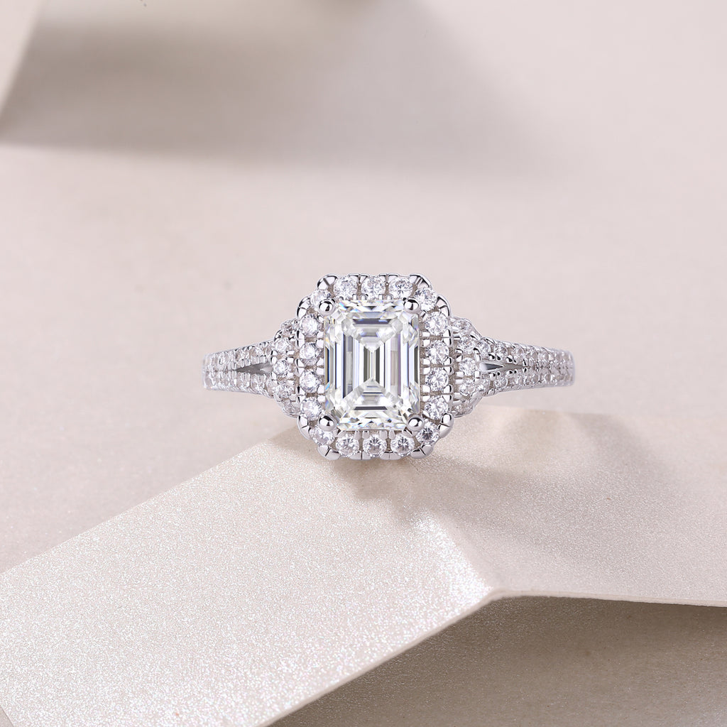 Emerald Cut | Moissanite Ring