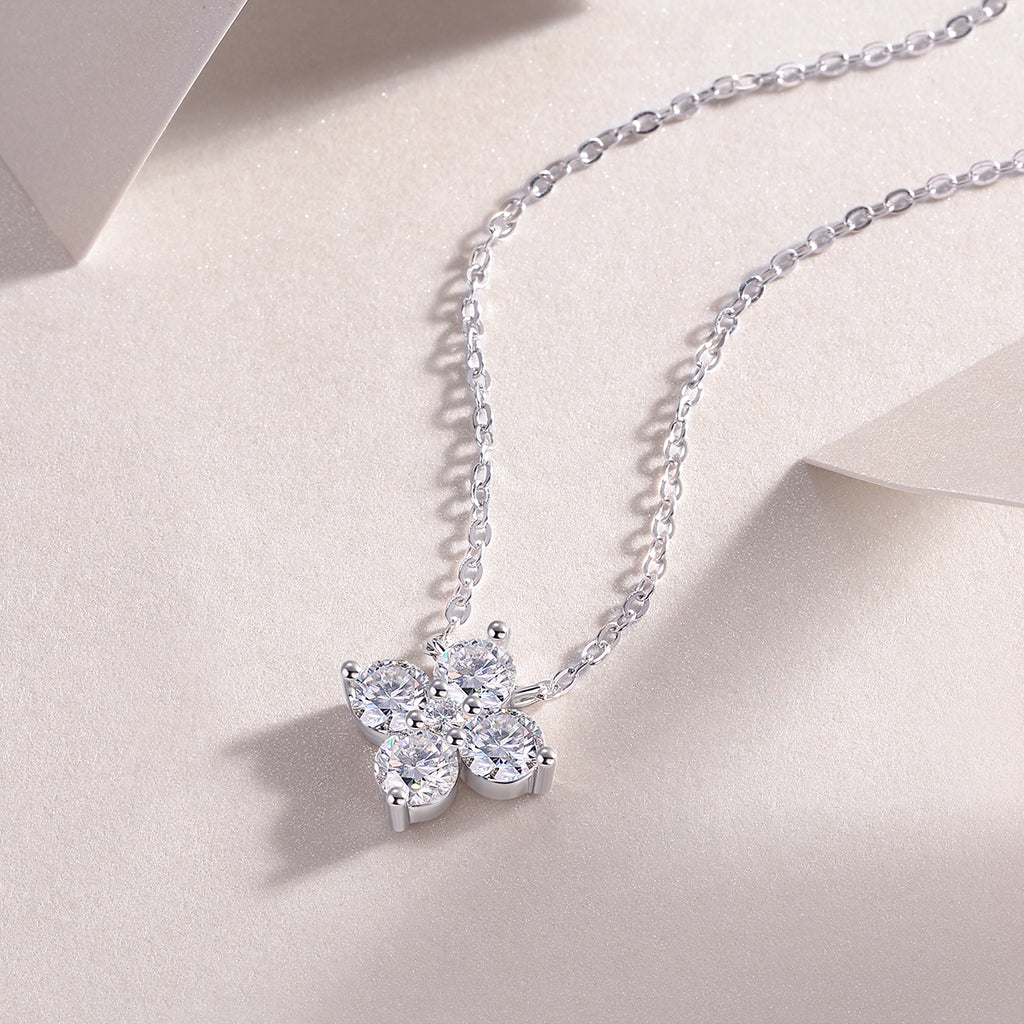 Four leaf Clover - Moissanite Pendant Necklace | Round Brilliant Cut S925 Sterling Silver
