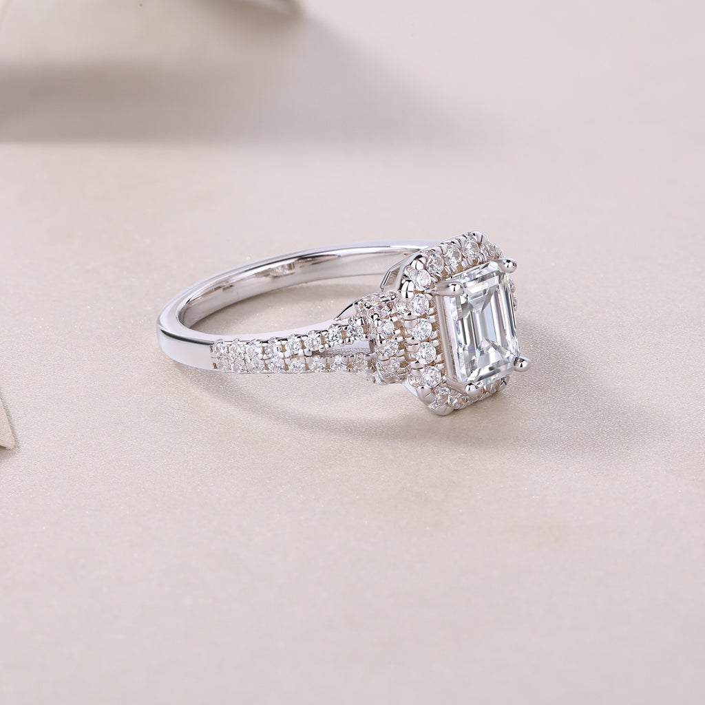 Emerald Cut | Moissanite Ring